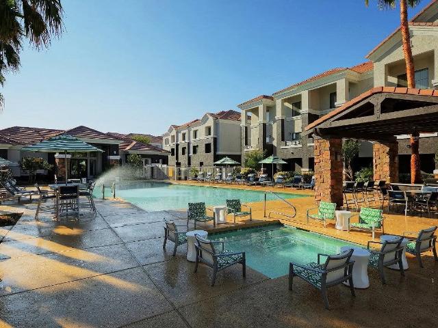 2 BR, 2 BA Apartment 8092 W Paradise Ln Unit 1046, Peoria, AZ 85382