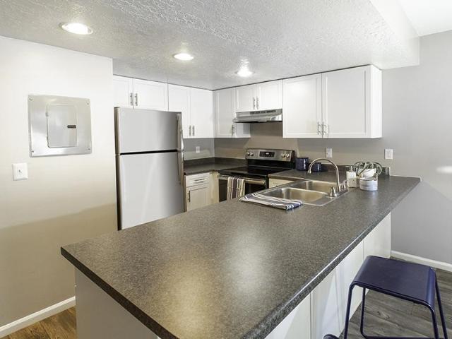 2 BR, 2 BA Apartment 80 E 7800 S Unit 1301, Midvale, UT 84047