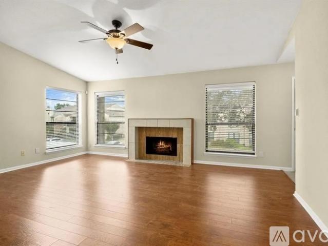 2 BR, 2 BA Apartment 8100 Cambridge Street, Unit 86, Houston, TX 77054