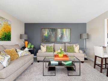 2 BR, 2 BA Apartment 8117 Coppercreek Dr Unit 8239, Louisville, KY 40222