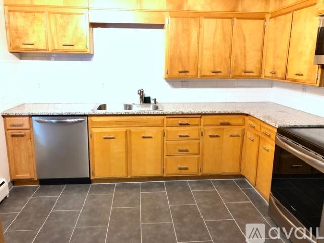 2 BR, 2 BA Apartment 815 6th Ave, Unit 5, Longmont, CO 80501