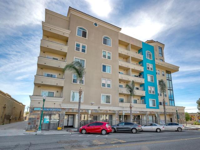2 BR, 2 BA Apartment 819 D Avenue #412 Unit 207, National City, CA 91950