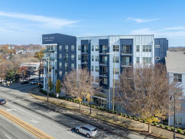 2 BR, 2 BA Apartment 823 S Church St Unit 5307, Greenville, SC 29601