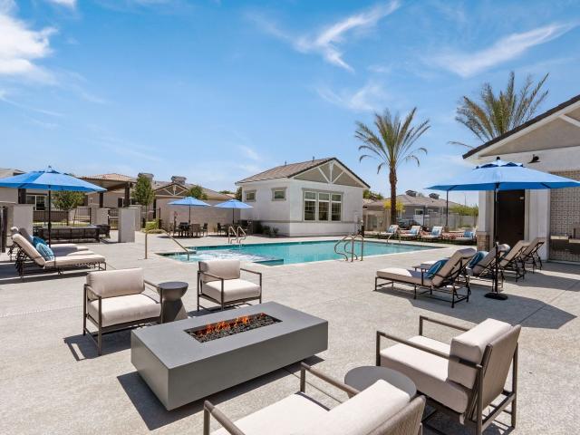 2 BR, 2 BA Apartment 8200 West Encanto Boulevard Unit 107, Phoenix, AZ 85035
