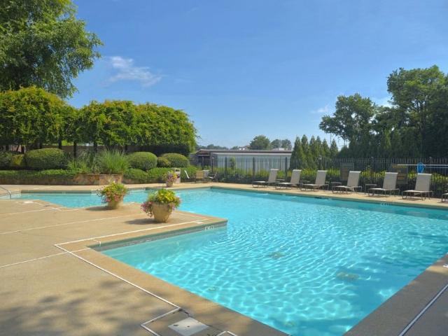 2 BR, 2 BA Apartment 820 Canton Rd NE Unit 01 613, Marietta, GA 30060
