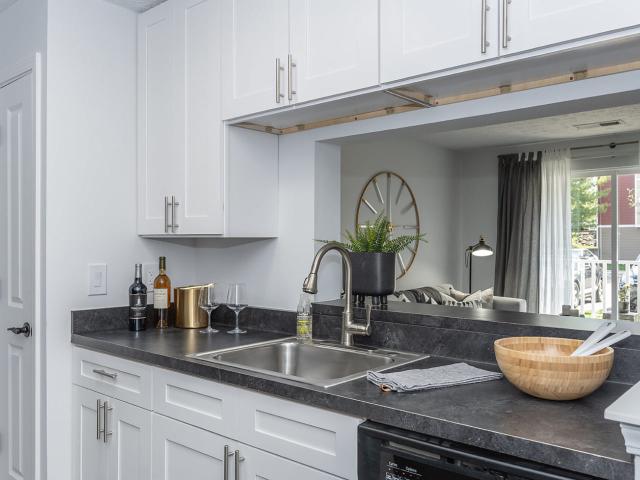 2 BR, 2 BA Apartment 8240 Galbraith Point Lane Unit 8220B, Cincinnati, OH 45231