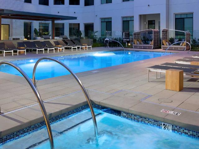 2 BR, 2 BA Apartment 825 South Myrtle Avenue Unit 318, Monrovia, CA 91016