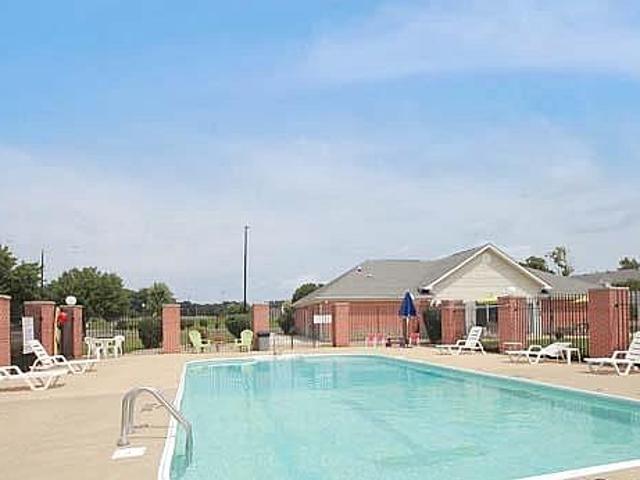 2 BR, 2 BA Apartment 825 Summer Place Ln Unit 64056A, Granger, IN 46530