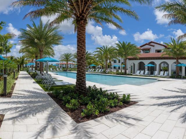 2 BR, 2 BA Apartment 8300 Garden Catalina Circle Unit 118, Lake Worth, FL 33467