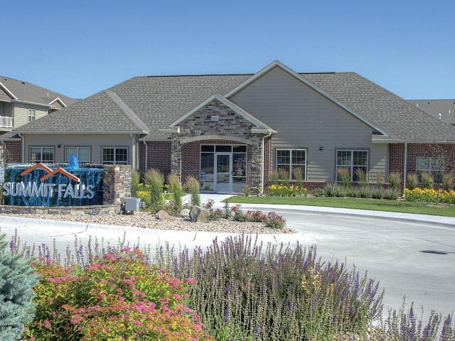 2 BR, 2 BA Apartment 8300 Renatta Drive Unit 7819TOR, Lincoln, NE 68516