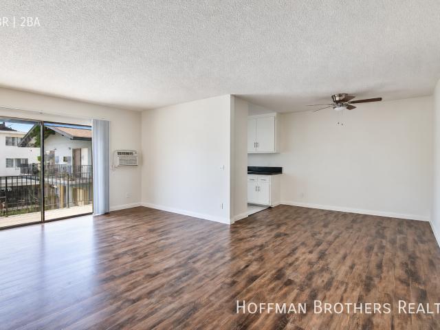 2 BR, 2 BA Apartment 8330 Willis Ave, Panorama City, CA 91402