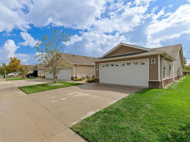 2 BR, 2 BA Apartment 8339 Roxburo Street Unit 8304, Zeeland, MI 49464