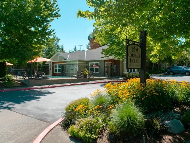 2 BR, 2 BA Apartment 8376 SW Pfaffle Unit 240, Portland, OR 97223