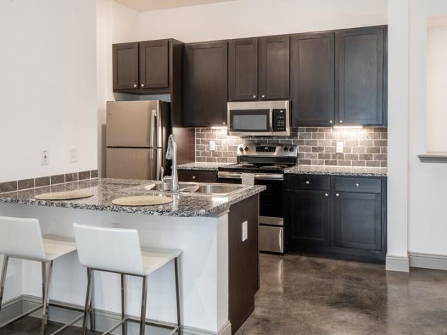 2 BR, 2 BA Apartment 8 Webb Ln, Austin, TX 78734