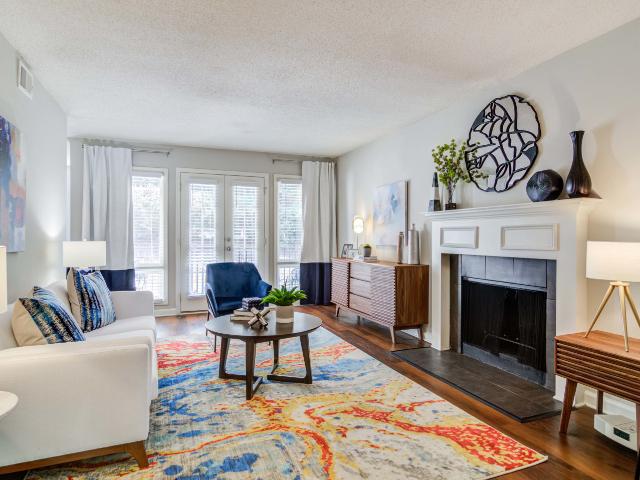 2 BR, 2 BA Apartment 9401 Roberts Drive Unit 38E, Atlanta, GA 30350