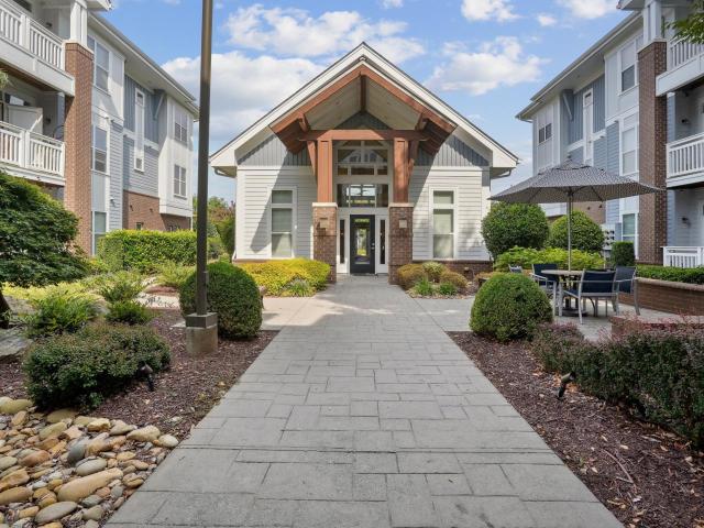 2 BR, 2 BA Apartment 9415 Lucy Jane Lane Unit 4 302, Charlotte, NC 28270