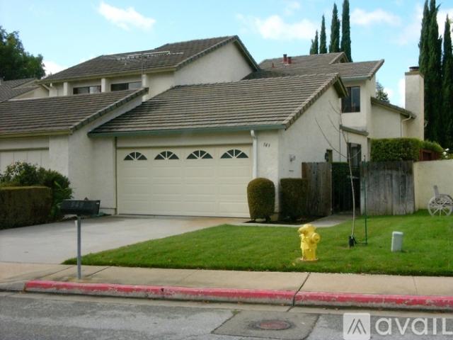 2 BR, 2 BA Apartment 949 Courtland Court, Milpitas, CA 95035