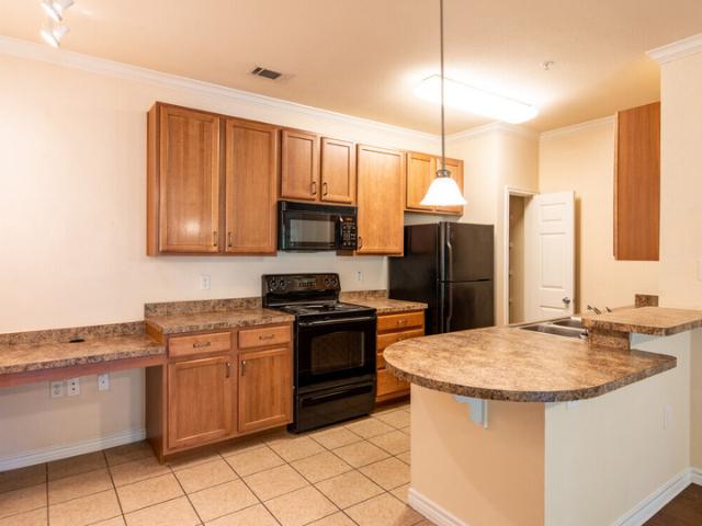 2 BR, 2 BA Apartment 9507 Ranch Rd 620 N, Austin, TX 78726