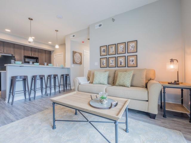 2 BR, 2 BA Apartment 9577 White Oak Ln Unit 9593 304, Johnston, IA 50131