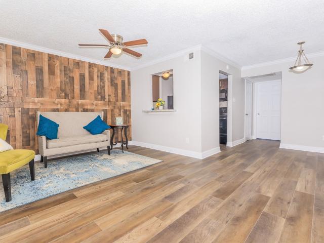 2 BR, 2 BA Apartment 9600 Braes Bayou Drive Unit 3 31, Houston, TX 77074