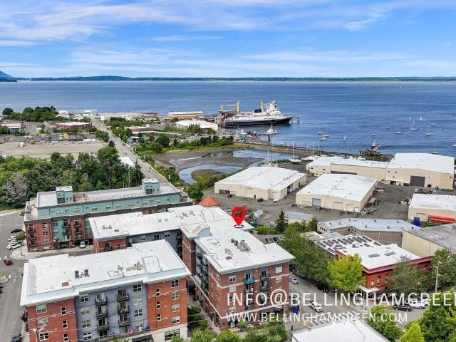 2 BR, 2 BA Apartment 960 Harris Ave, Bellingham, WA 98226