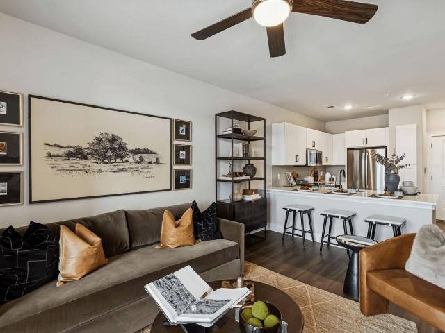 2 BR, 2 BA Apartment 961 Gateway Dr. Unit 05302, Prosper, TX 75078