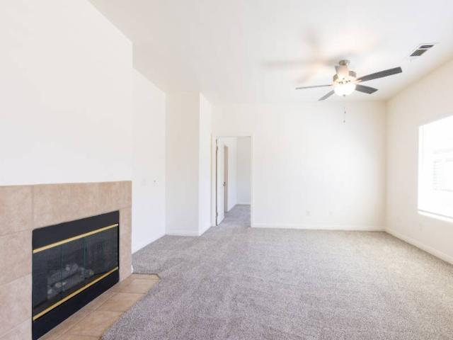 2 BR, 2 BA Apartment 9707 Sherborne Avenue Unit A Unit 09910 D, Bakersfield, CA 93311