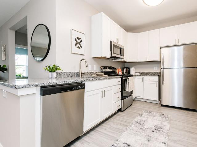 2 BR, 2 BA Apartment 9755 Mill Centre Drive Unit 392, Owings Mills, MD 21117