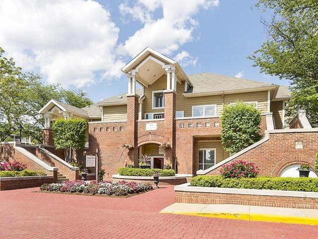 2 BR, 2 BA Apartment 9806 Mahogany Drive Unit 910 304, Gaithersburg, MD 20878