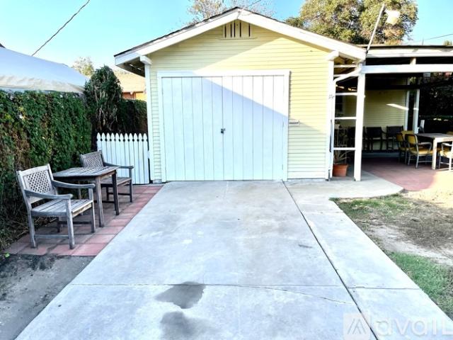 2 BR, 2 BA Apartment 9827 Marshall Street, El Monte, CA 91731