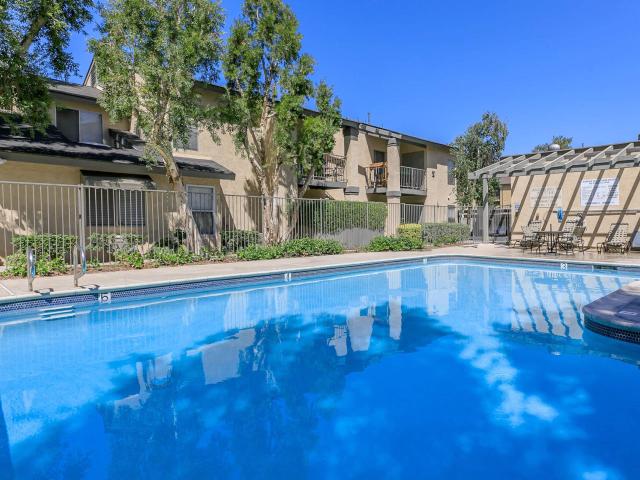 2 BR, 2 BA Apartment 985 Samar Court Unit 30 04, Corona, CA 92878