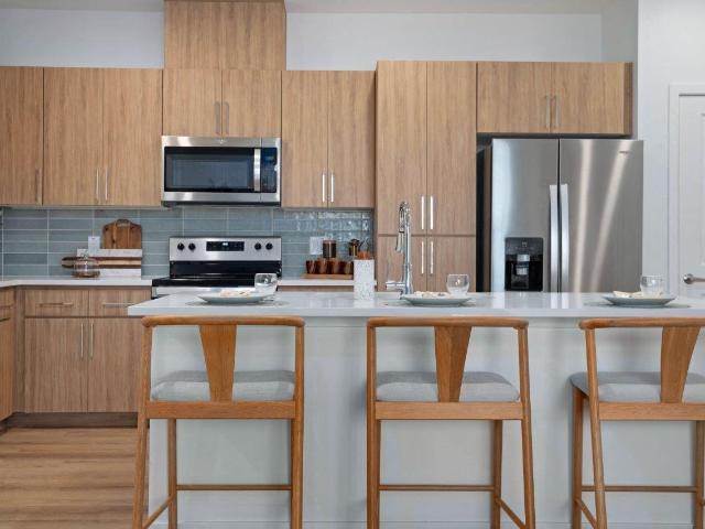 2 BR, 2 BA Apartment 9975 West Encanto Boulevard Unit I303, Avondale, AZ 85392