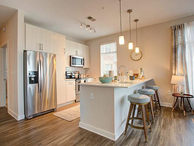 2 BR, 2 BA Apartment 99 Westedge Street Unit 445, Charleston, SC 29403