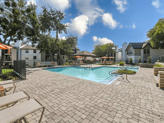 2 BR, 2 BA Apartment 903 Ashford Lane Unit 01 01104, Arlington, TX 76006