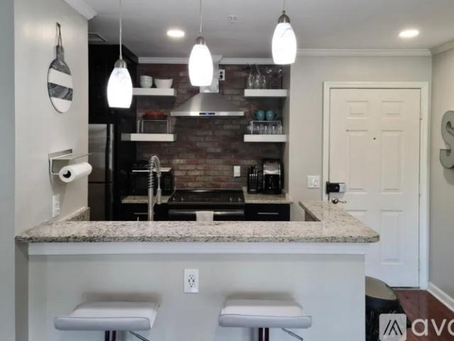 2 BR, 2 BA Apartment 900 Taylor Street, Unit 312, Columbia, SC 29201