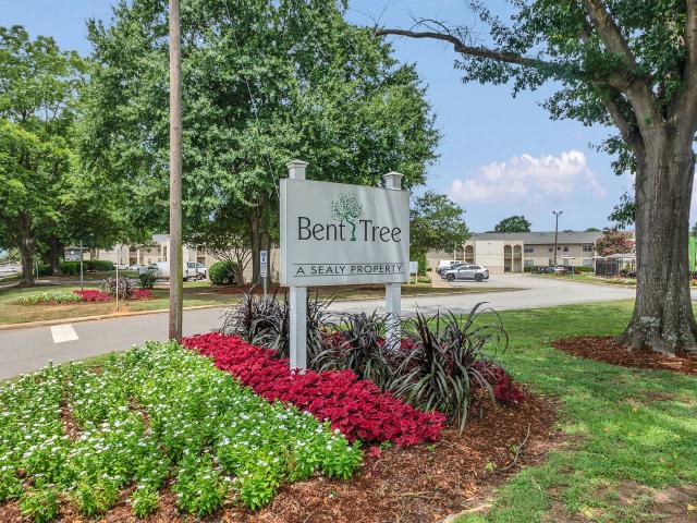 2 BR, 2 BA Apartment 900 Hargrove Road Unit 036, Tuscaloosa, AL 35401