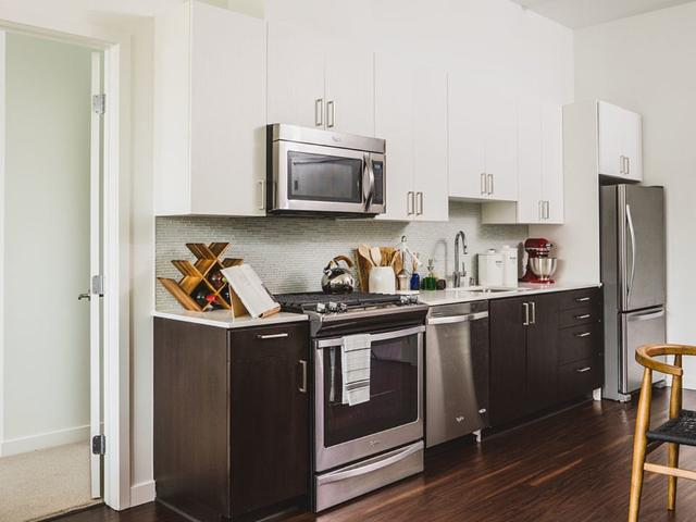 2 BR, 2 BA Apartment 900 N Broadway Unit 253, Los Angeles, CA 90012