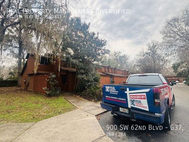 2 BR, 2 BA Apartment 900 SW 62nd Blvd, GAINESVILLE, FL 32607