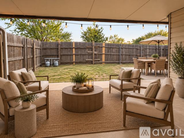 2 BR, 2 BA Apartment 9012 Roxbury Terrace, Oklahoma City, OK 73132