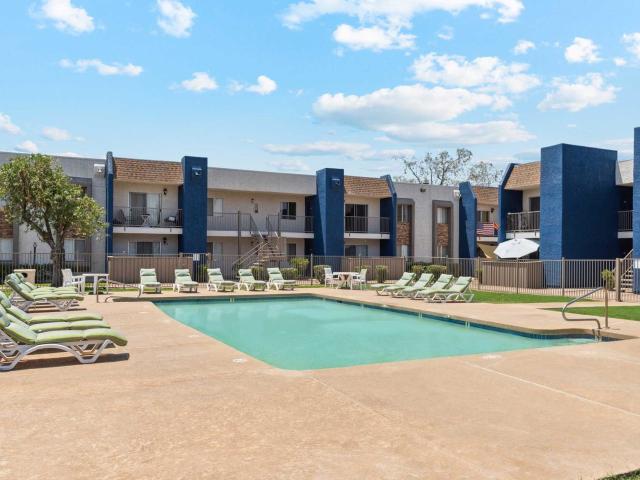 2 BR, 2 BA Apartment 901 South Dobson Road Unit 2045, Mesa, AZ 85202