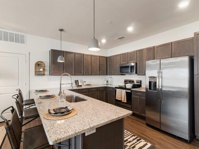 2 BR, 2 BA Apartment 9100 Summit Ridge Unit 09309, Fort Worth, TX 76123