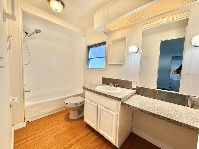 2 BR, 2 BA Apartment 927 Village Drive, Wildwood, FL 34785