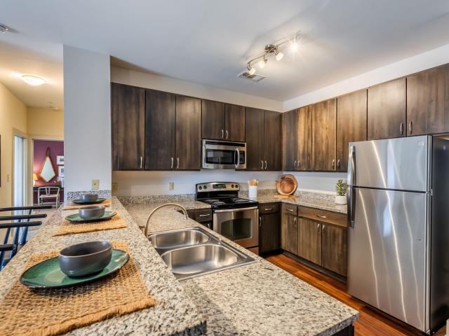 2 BR, 2 BA Apartment 927 West Morgan Street Unit 365, Raleigh, NC 27603
