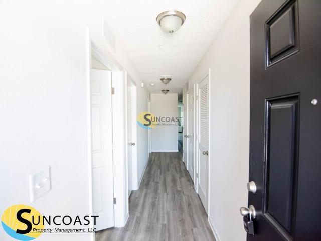 2 BR, 2 BA Apartment 9249 Western Way, Jacksonville, FL 32256