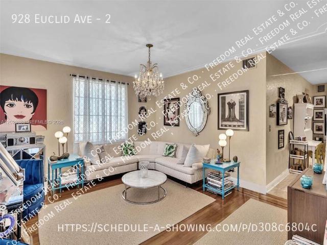 2 BR, 2 BA Apartment 928 Euclid Ave, Miami Beach, FL 33139