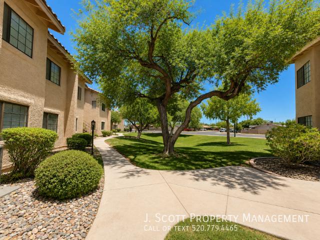 2 BR, 2 BA Apartment 930 North Mesa Dr, Mesa, AZ 85201