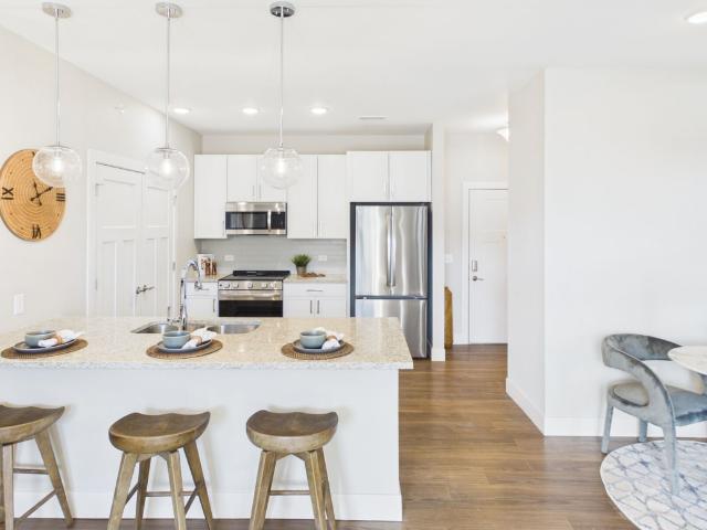 2 BR, 2 BA Apartment 939 Rosemary Avenue Unit 207, Cincinnati, OH 45245