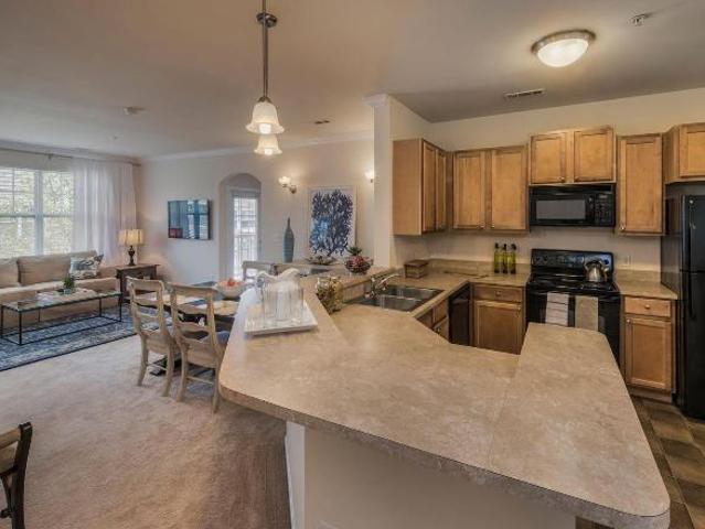 2 Br, 3 bath, Apartment 1 Patriot Way