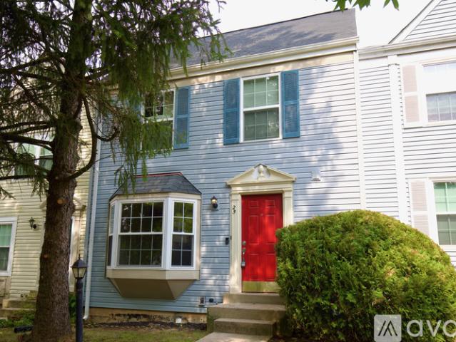 2 BR, 3 BA Apartment 25 Prairie Landing Court, Unit 1, North Potomac, MD 20878