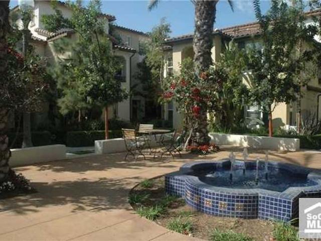 2 BR, 3 BA Apartment 29 PERENNIAL, Irvine, CA 92603